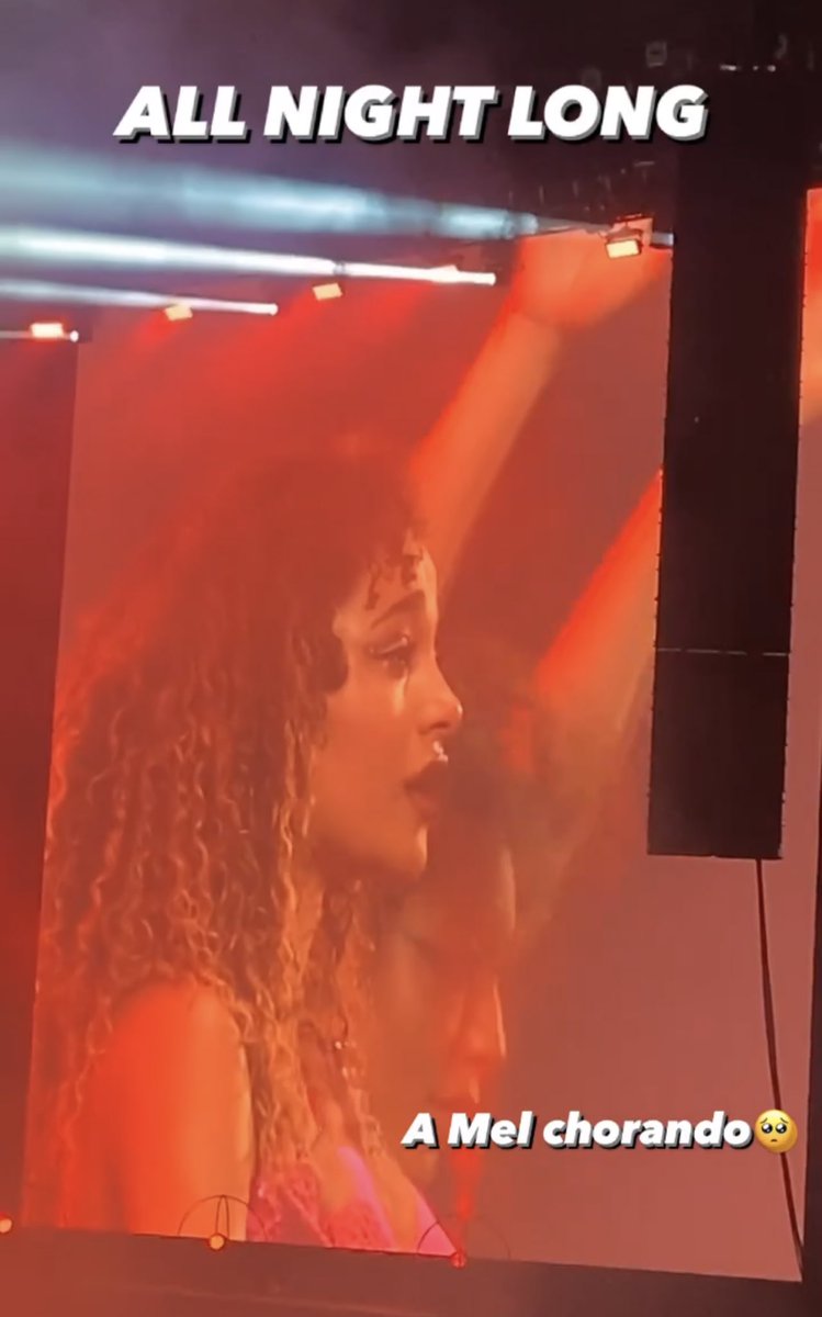 HourlyMelanie's tweet photo. So proud of her!! 
#ForeverUnitedTour #AllNightLongOnTour https://t.co/NQ6MzvtDK5