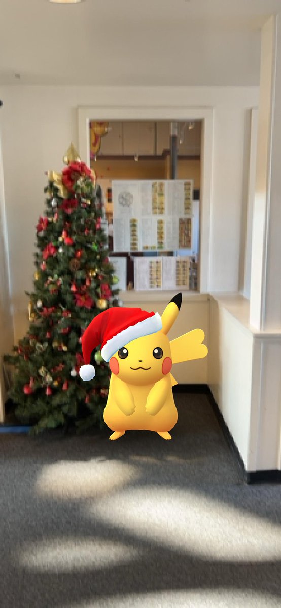 davidpringle77's tweet photo. #christmas #Pikachu  #pokemongo #santachu https://t.co/WiRlYkyEHB
