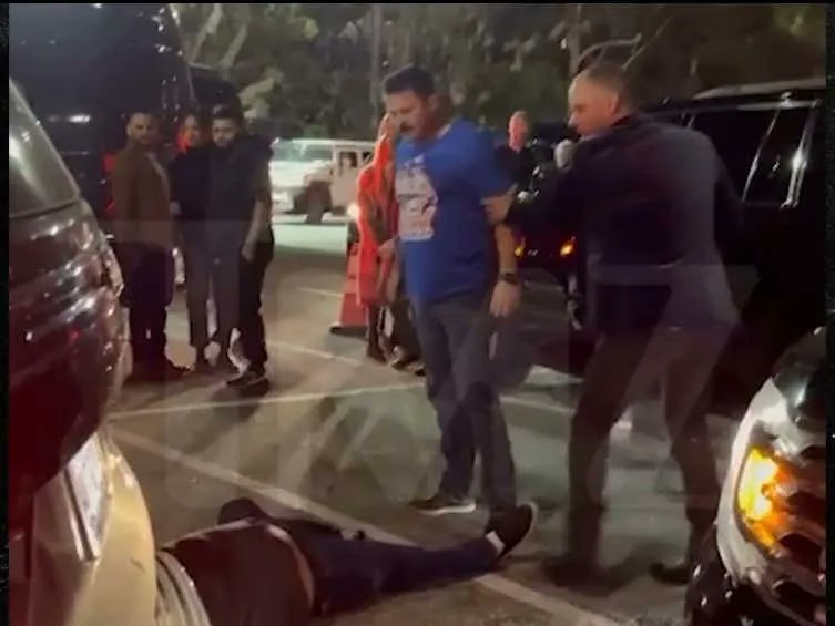 barstoolsports's tweet photo. An Elderly Couple Was Brutally Assaulted At An Elton John Concert At Dodger Stadium https://t.co/mhqSDPmsur https://t.co/wf1mBUNjCc