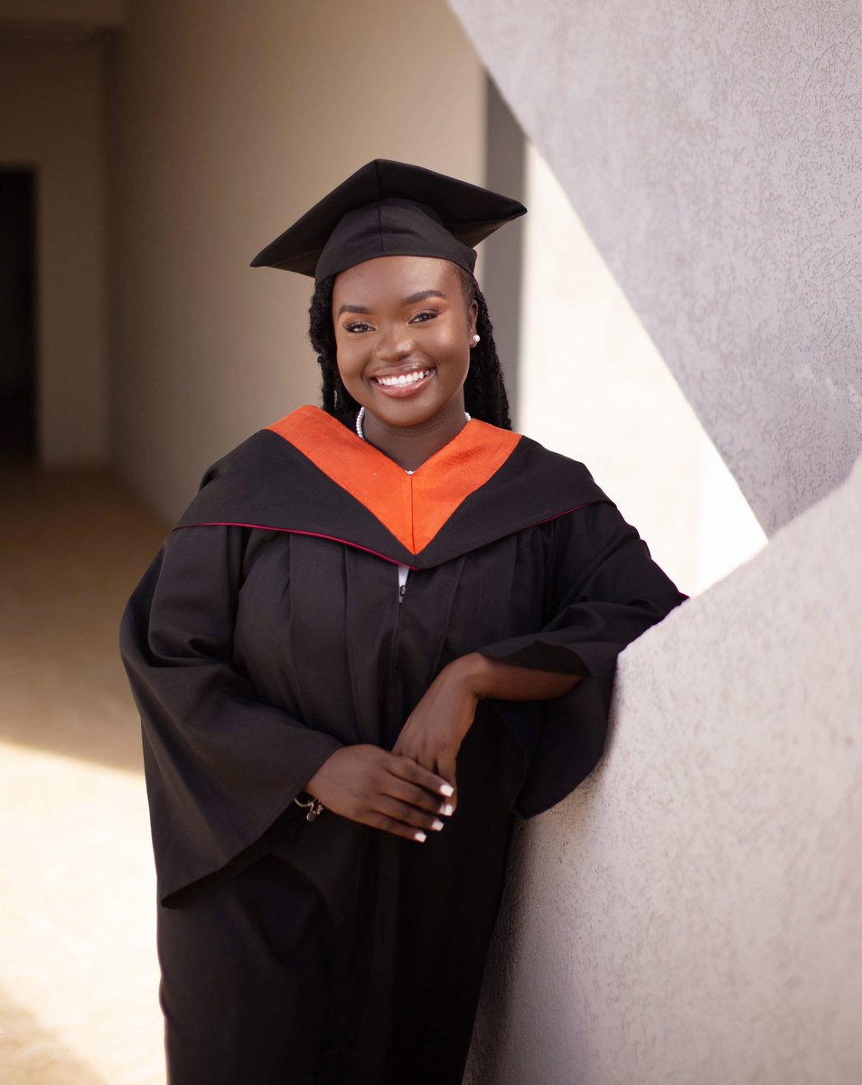 kishawnabell's tweet image. “Thank you Father for blessing me x10” - @originalkoffee 

#engineeringgrad #graduation2022 #cmugrad