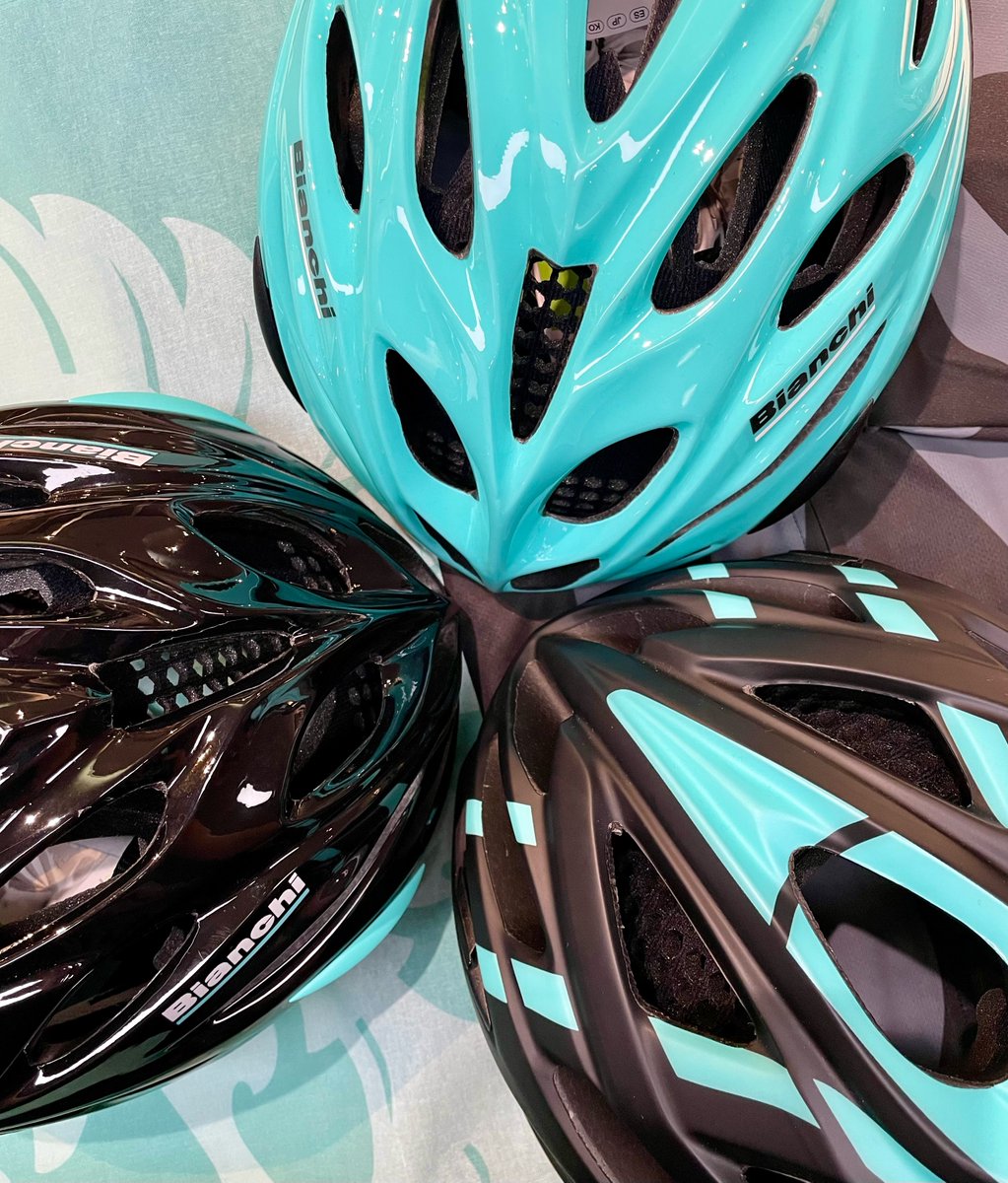 大切な人へのギフト探し大切な人へのギフト探しBIANCHI ヘルメット