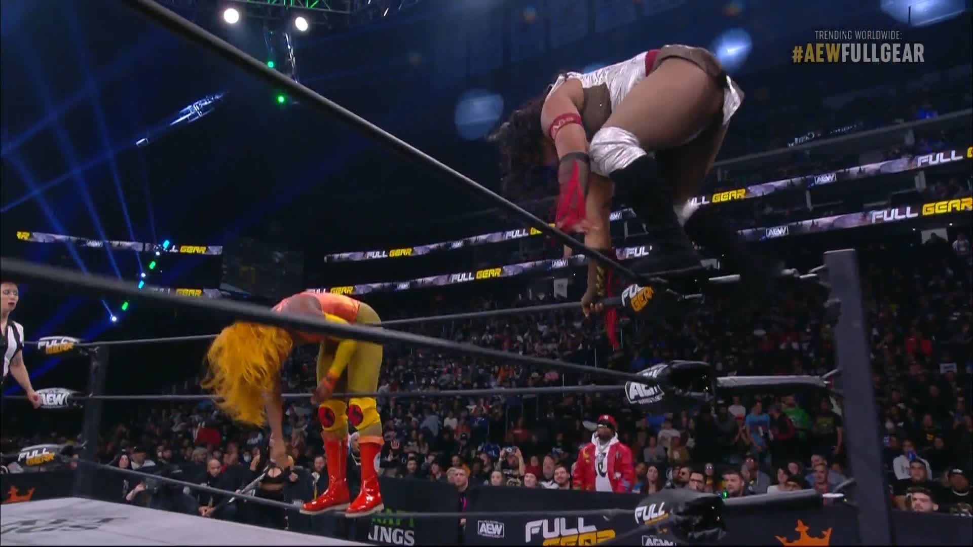 All Elite Wrestling on Twitter "Diving kneedrop by NylaRoseBeast