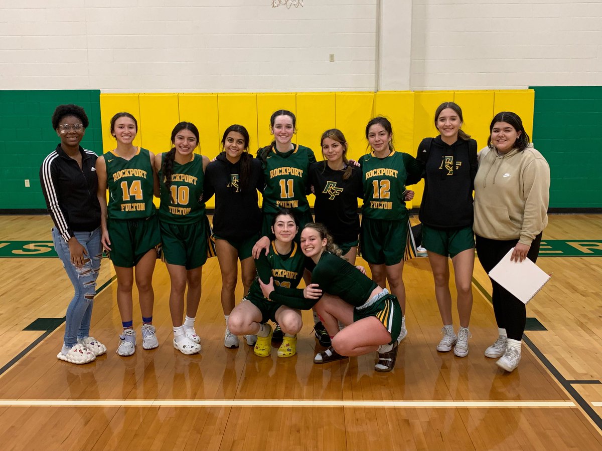 RF Women’s Basketball tweet media