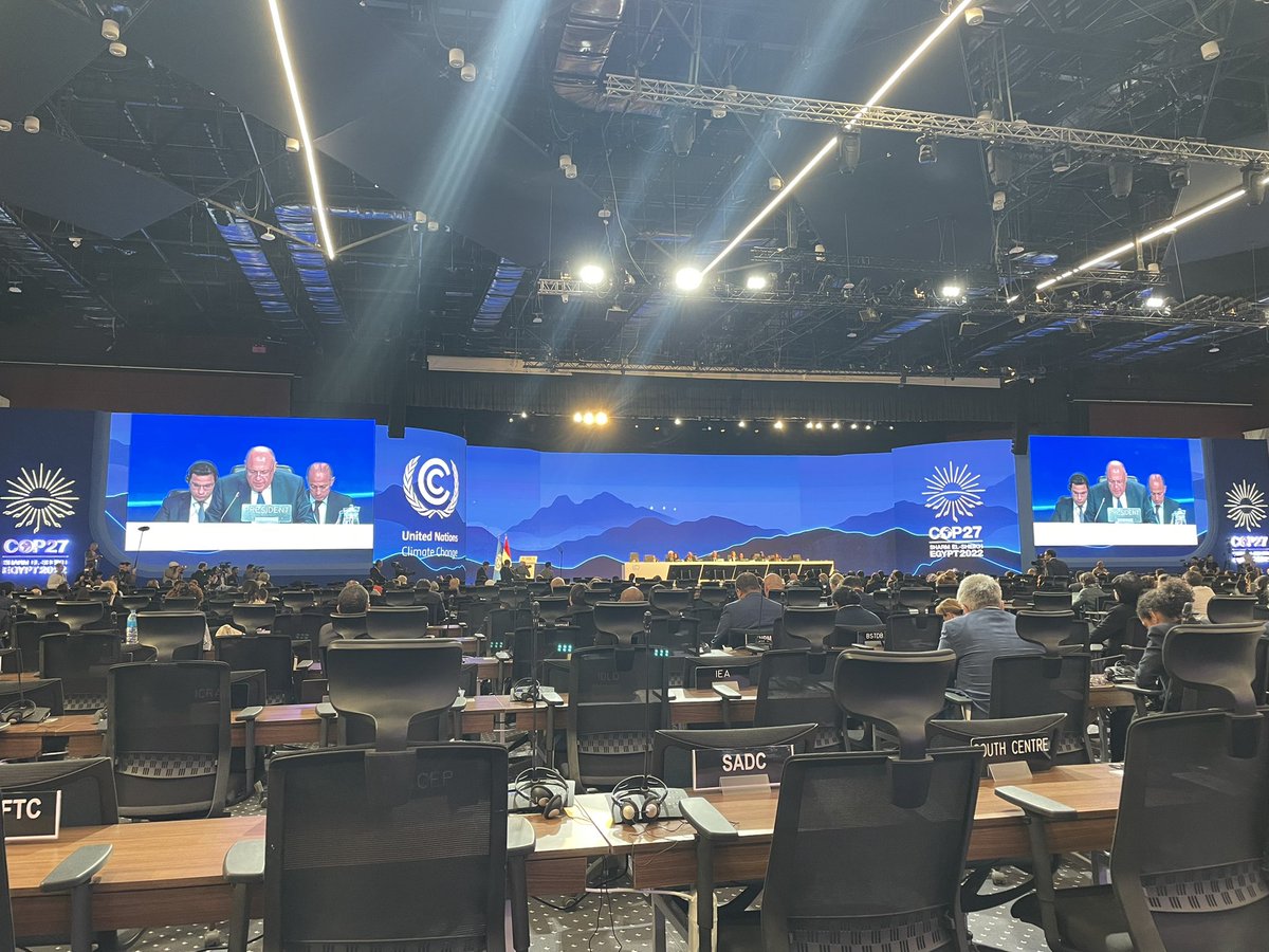 SameeraSavarala's tweet photo. Emotional moment as loss and damage fund to assist climate vulnerable countries is established under new loss and damage finance agenda item at COP27. Special thanks to the island states and frontline communities who fought hard for this. Now to operationalize and secure funds! https://t.co/WTB6ct8jcx