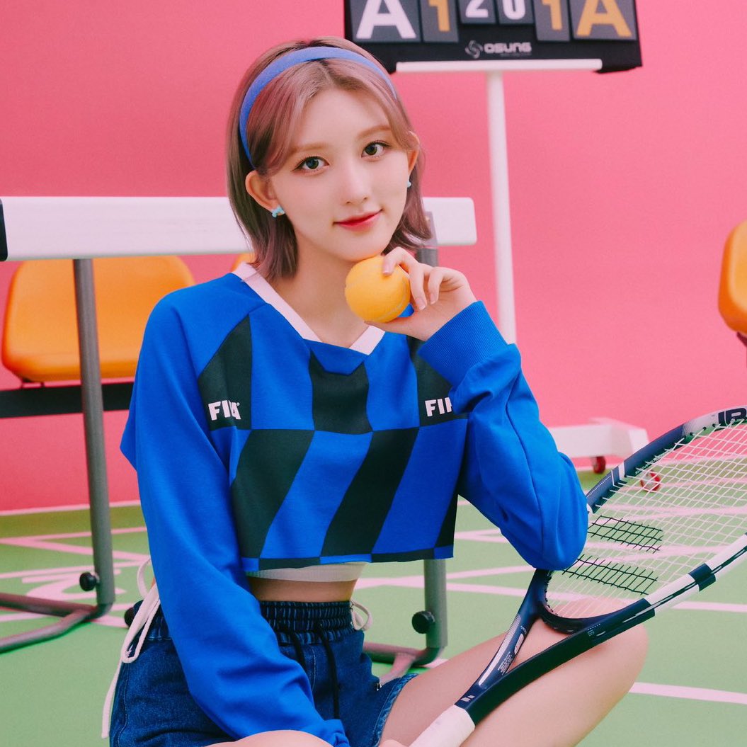 archiveforgel's tweet photo. READY, GET, SET, GAEUL! https://t.co/a3iGEAqCUp