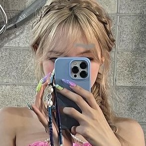 ⠀⠀⠀⠀⠀♡⠀  ⠀ ؛ ⠀    cómo hacer amigos nuevos
⠀⠀⠀⠀⠀⠀⠀⠀ヽִֶָ ⠀⠀⠀⠀⠀⠀ ¡ un hilo para ti !