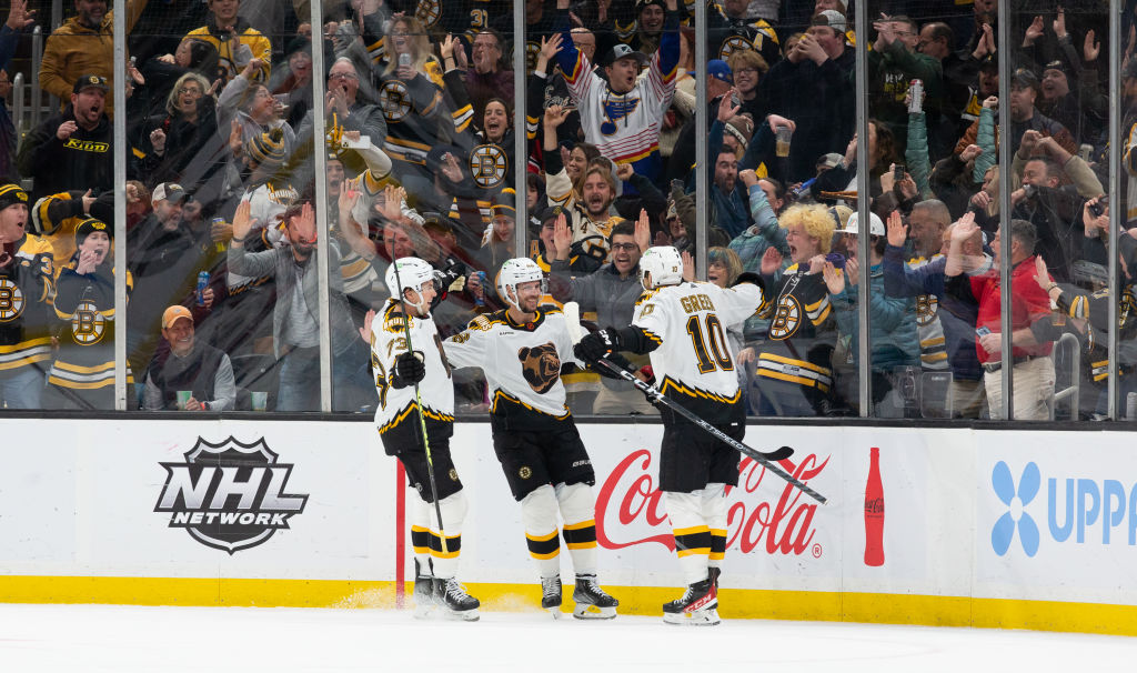 The Boston Bruins win once again at TD Garden.

They tie an NHL record with their 11th straight home win to start the season (Florida Panthers in 2021-22 and Chicago Blackhawks in 1963-64). 

They are also the first NHL team to win 16 of their first 18 since the 1929-30 Bruins.