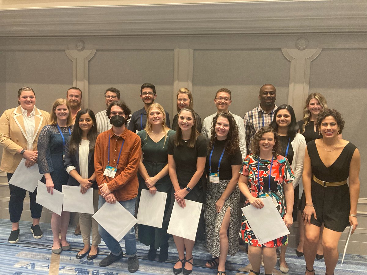 SFRBM's tweet photo. Congratulations to all of the award winners being honored here at the #SfRBM22 Closing Awards Banquet. We recognized our: 
• Travel Award Winners
• Young Investigator Award Winners 
• Undergraduate Young Investigator Award Winner
• Mentoring Excellence Award Recipient https://t.co/pCZPlu89zM