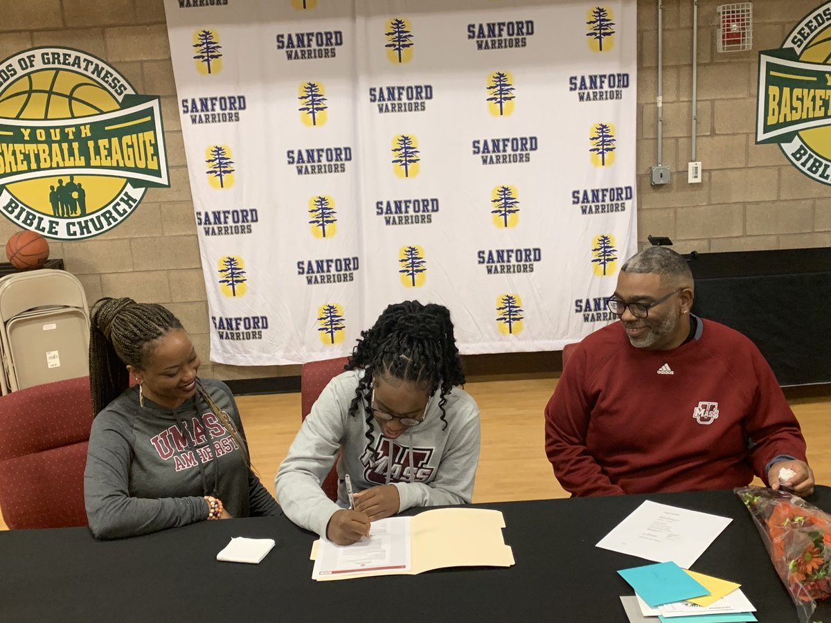 So blessed to be a small part of ⁦<a href="/_DallasPierce/">Dallas Pierce</a>⁩ &amp; her family’s big day as she signs her NLI to UMASS. Such a deserved young lady who works so hard at her craft. The ⁦<a href="/SanfordWarrior/">Sanford School</a>⁩ family is so proud of you! #warriorpride #wontHEdoit