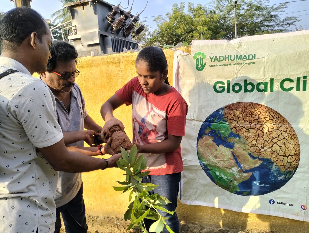 YadhumadiR's tweet photo. Global Climate Change action plan...
#joinwithme
#GeethikaVenkatesan
12 Year Old, International Young Climate and Environmental Activist and Global Awareness Campaigner and Founder of Yadhumadi group NGO
@Sdg13Un
@PMOIndia @PMO_NaMo
@governorap
@AndhraPradeshCM https://t.co/hqtuY7PkcA