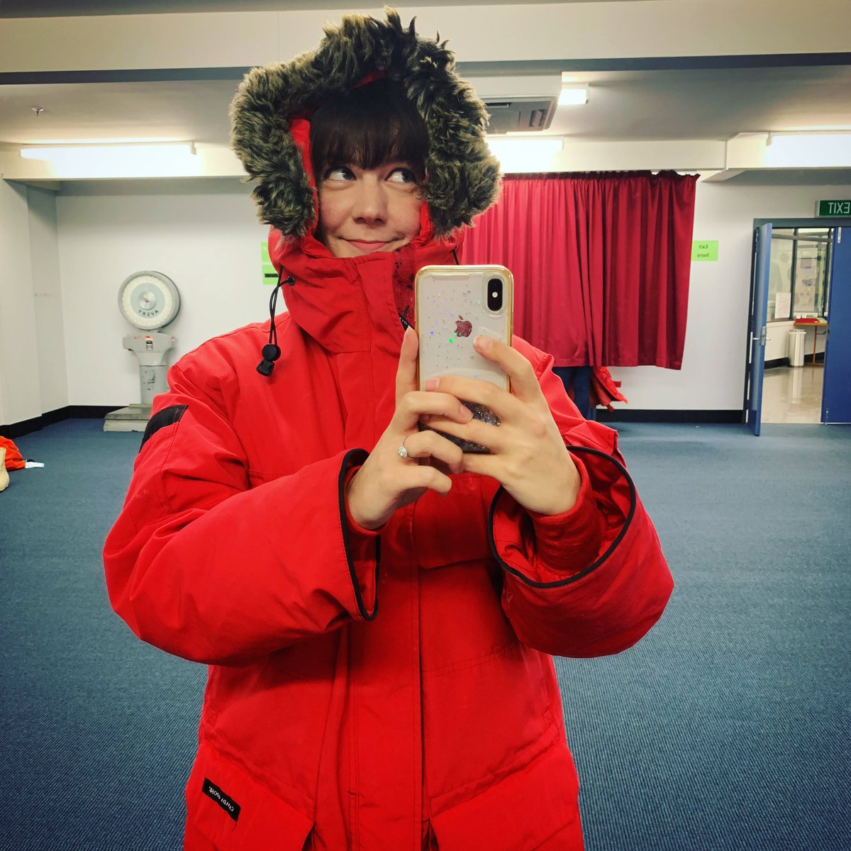 Hey friends, find me over here?

📰 Newsletter buttondown.email/arielwaldman 

📸 Instagram instagram.com/arielwaldman

🤳 TikTok tiktok.com/@ariel_waldman

❤️ Patreon patreon.com/arielwaldman

▶️ YouTube youtube.com/arielwaldman 

Ⓜ️ Mastodon xoxo.zone/web/@arielwald…

✌️👋