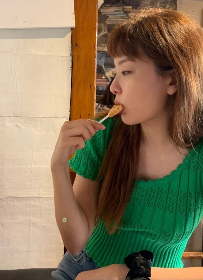 itssgabl's tweet image. ㅤㅤㅤㅤㅤㅤㅤㅤㅤㅤㅤㅤㅤㅤㅤㅤㅤㅤㅤㅤㅤㅤㅤㅤᅟᅟᅟᅟ┈─  Ciao! muito prazer em conhecê-los, sou Gabriela Bellucci, mais conhecida como Bibi, Bribri ou Biela. sou italiana por parte de pai e moro em Veneza desde piccolo. espero que gostem de mim! nos vemos por aí, addio.