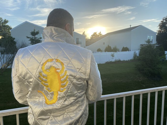 LiterallyMeGuy's tweet image. Gf took this pic of me #2fye