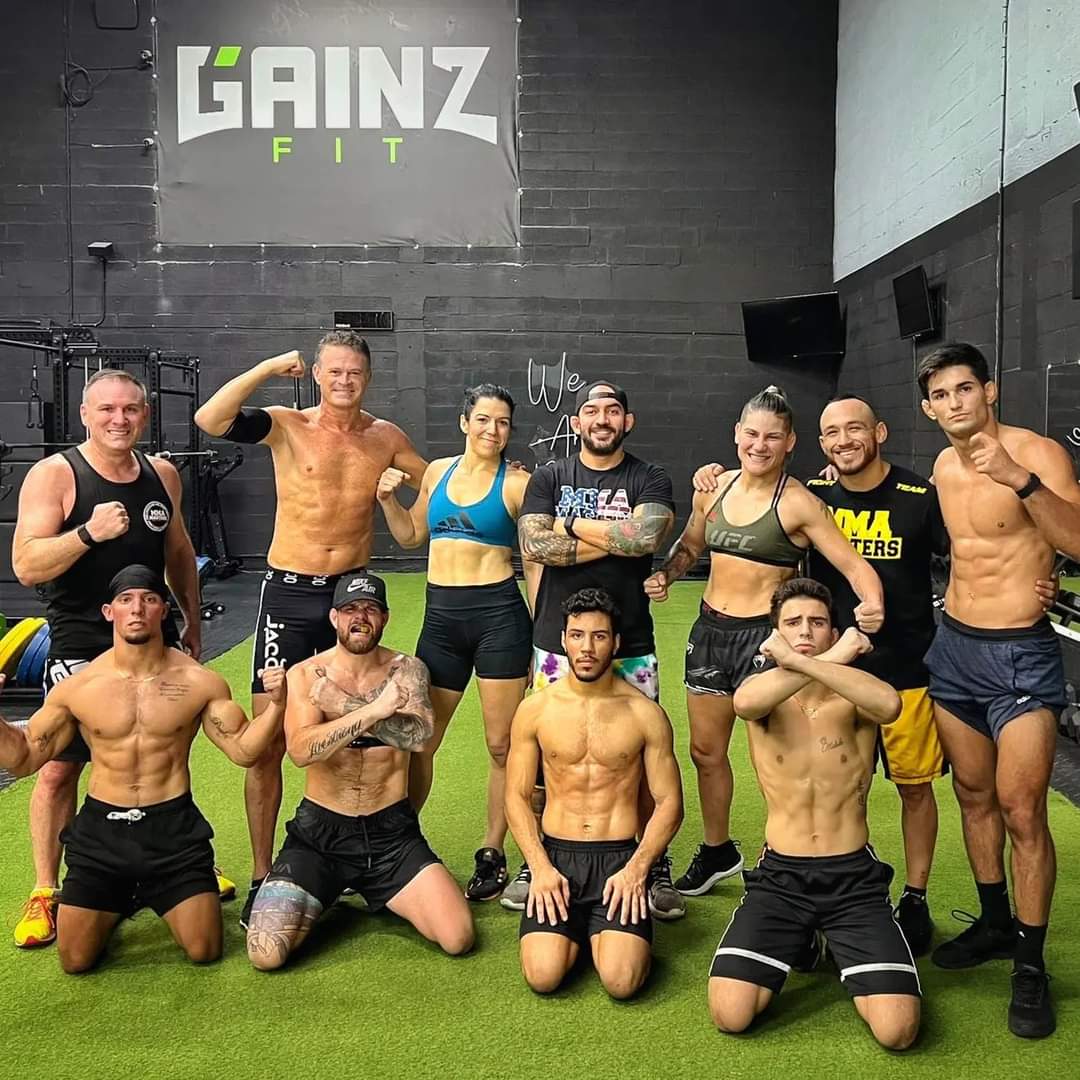 ana_analytics_'s tweet photo. Best way to end the training week 💪🔥🚀

#mmamasters #circuittraining https://t.co/84YN3SHs5F