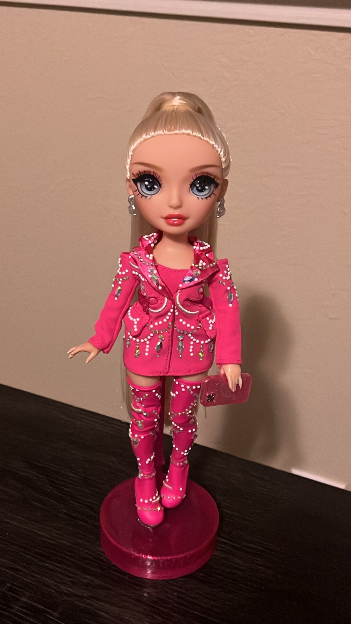 x alien doll x on Twitter "B.L.O.N.D… E https//t.co/NGFGGj3Crl" / Twitter