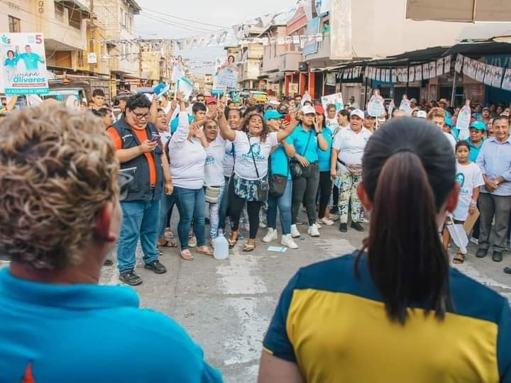 VictorEmilioL's tweet photo. En un recorrido que tuvo @marcelaguinaga en el Cantón Yaguachi Provincia del Guayas se llevó una vergüenza nada de gente ni una Banderas ni camisetas de la @RC5GuayasD4 @MashiRafael @BlancaLopez @ArturoEscala @Pedrosolines @MabelEsTriunfo https://t.co/kWfomKFizT