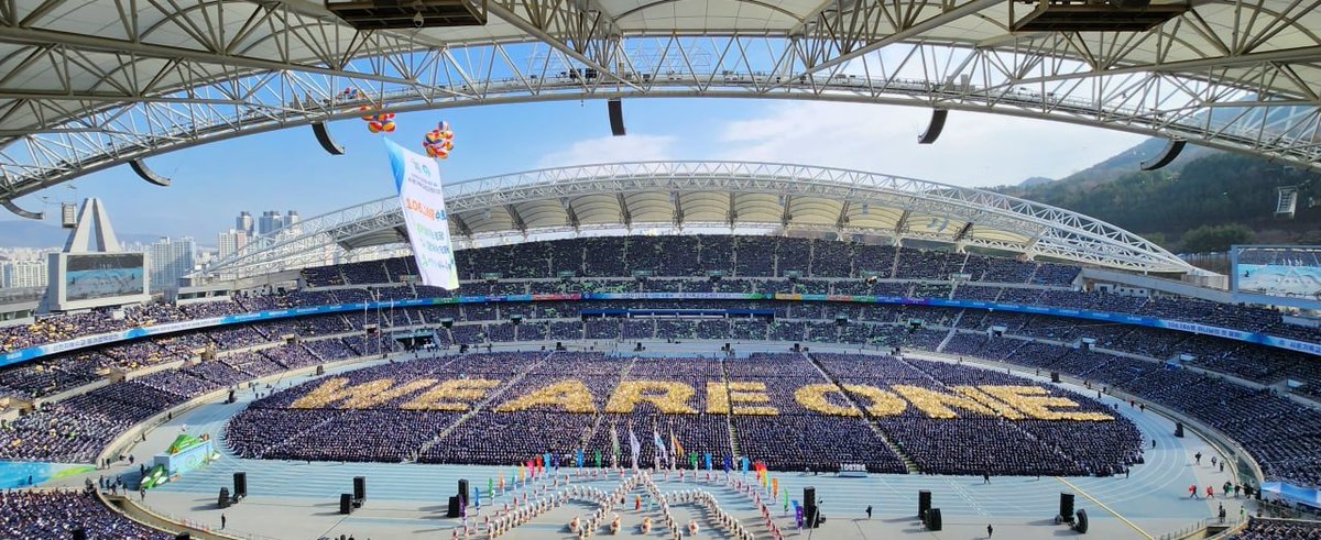 100,000 Graduation Ceremony of  the 12 Tribes of Shincheonji
bit.ly/100000en

#ShincheonjiChurch_of_Jesus #100000_GraduationCeremony #TheLargestScale #Only_1year #106186graduate #Again_after_2019year #WorldClass #Shincheonji_tothe_World  #TheWorld_to_Shincheonji