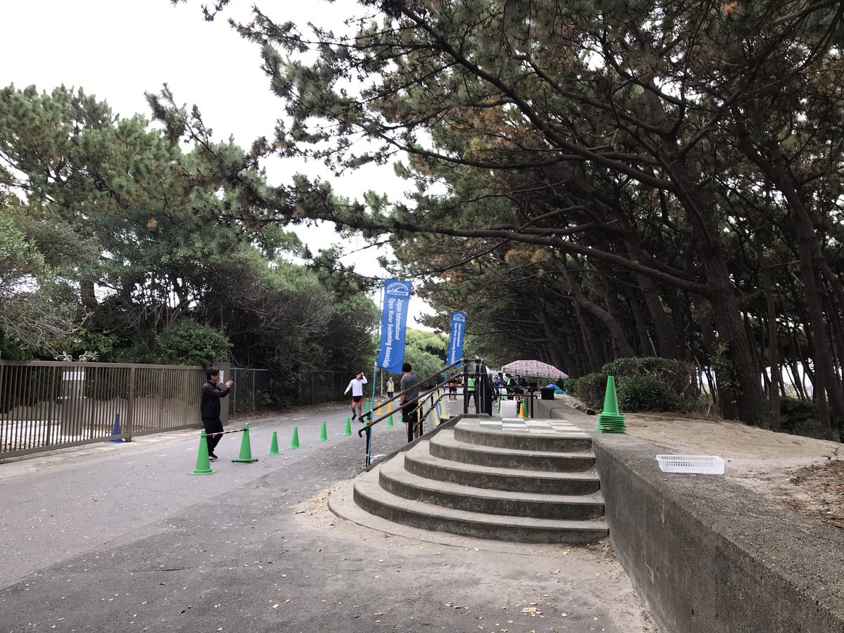 gorilla_maeda's tweet photo. ロングの部。もしかして1位か！海の冷たさに驚いたがラン10キロは今シーズン最高の走り。 https://t.co/MGzazmYqpL
