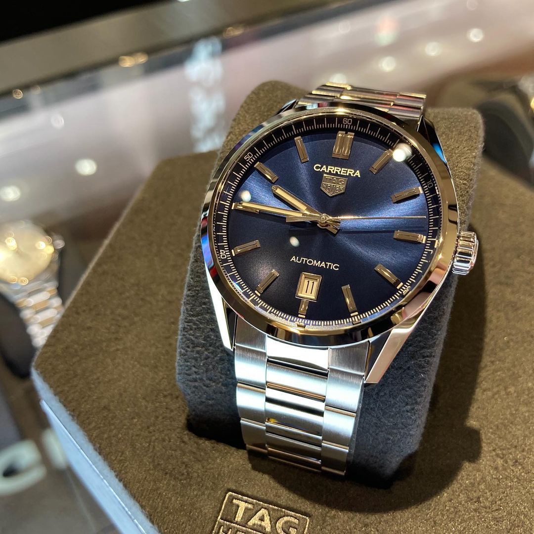 GinzaWatch's tweet photo. ◤ TAG HEUER

#best #watch #tagheuer #tagheuercarrera #calibre5 ⌚️ https://t.co/Py9QmzVw4k