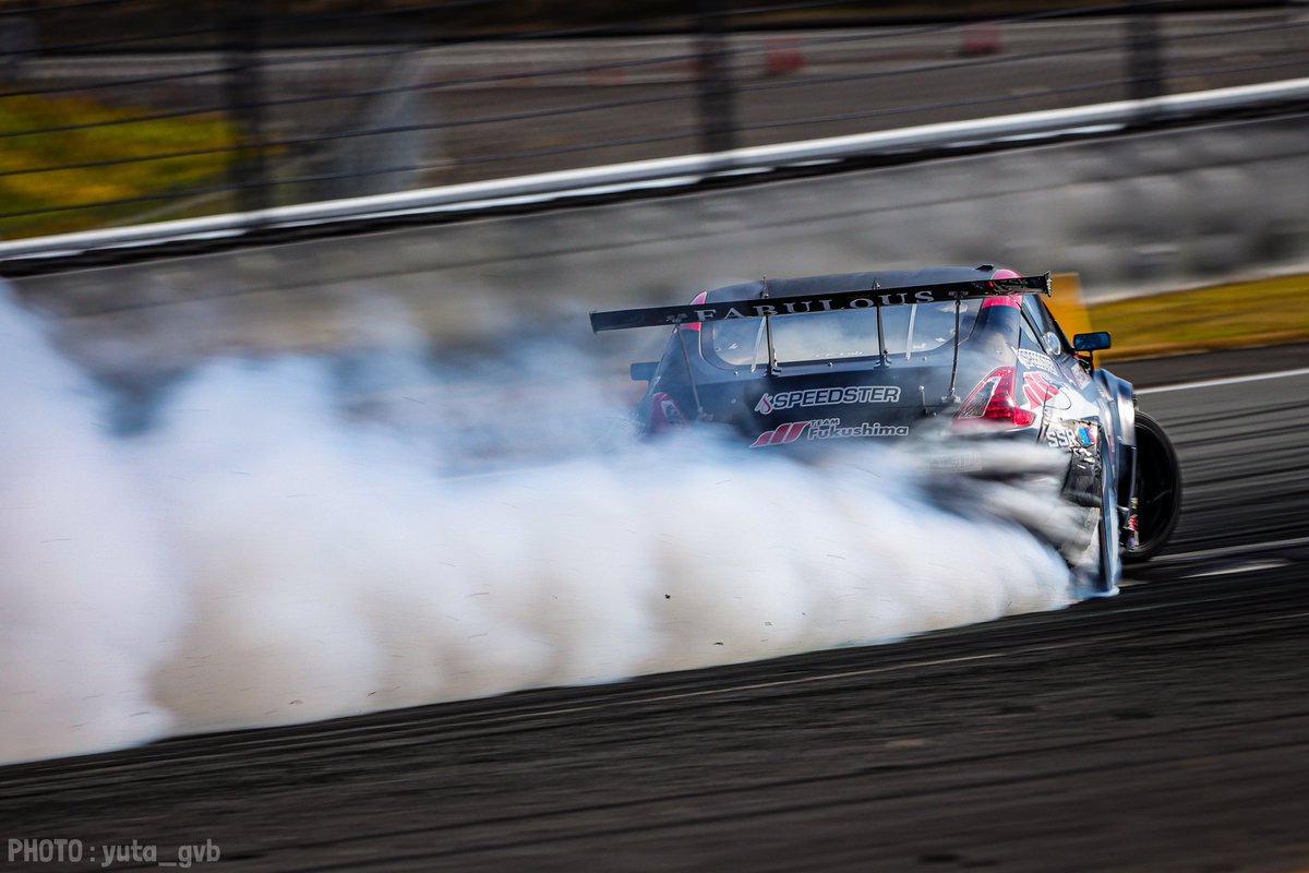 yuta_gvb's tweet photo. G-SHOCK Presents
FORMULA DRIFT JAPAN 2022
Round.6 FUJI SPEEDWAY
ATLAS TIRE DRIFT Team Fukushima
No.311 末永 直登選手(@Naoto_Suenaga)
#FDJ #FDJFUJ #FormulaDrift #FormulaDriftJapan #富士スピードウェイ #TeamORANGE #TeamFukushima #LINGLONGTIRE #ATLASTIRE #Z34 #Drift #末永直登 https://t.co/HQRCInJK5I
