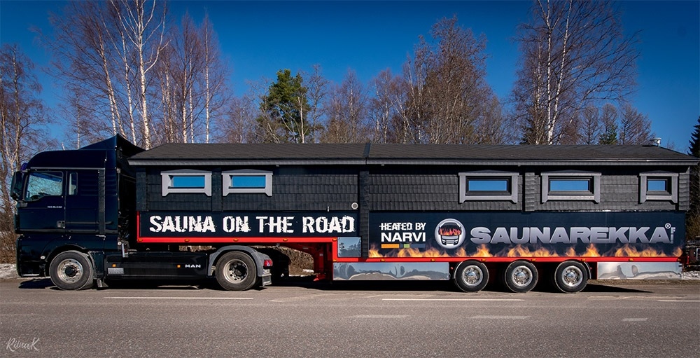 snowcrossoulu's tweet photo. Varaa kisasauna perjantaiksi radan viereen ✌️

Sauna on the road 🤩 ja löytyy Raksilan Stadikalla 24.-25.2.2023 VIP-katsomon vierestä 😎 Lauantain sauna on varattu, mutta perjantai-ilta vielä vapaana yhdelle porukalle. Jos kiinnostaa, ota yhteyttä 👌 https://t.co/iwP1rnb1ey