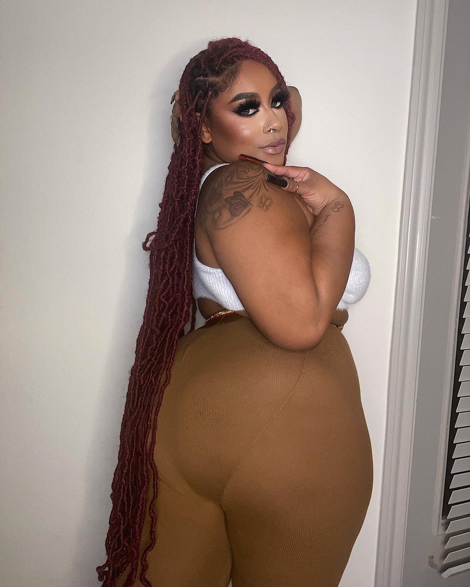 _speciaallk's tweet photo. Comin’ out my body for ya 🤭 https://t.co/9XmaO1cBTp