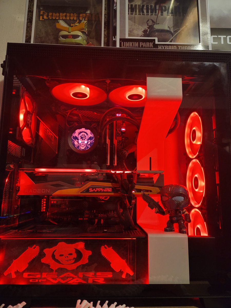 Gigidyimonaboat's tweet photo. @Gears_Intel @therealcliffyb #Gearsforlife https://t.co/W2wfrngoGP