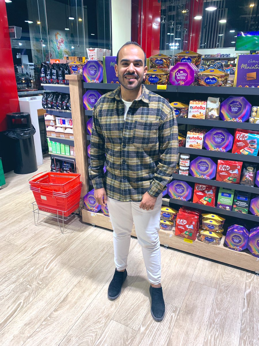 أنا عيوبى تتحط فى دفتر مميزاتك .✌️❤️