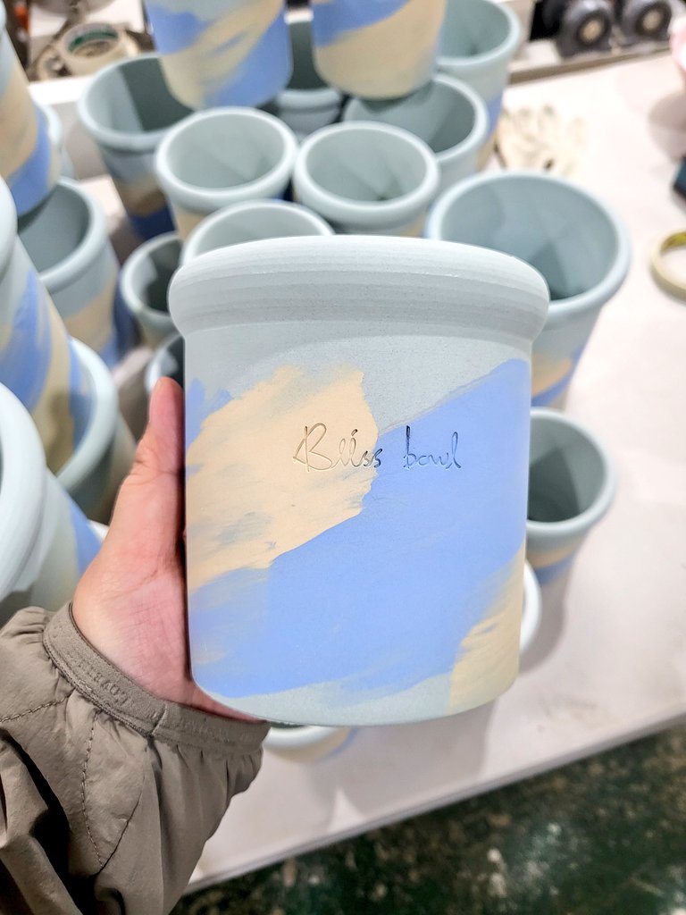 blissbowl_pot's tweet photo. 💙💙🤍🤍💙💙🤍🤍💙💙
제주바다, 또는 하늘, 또는 당신이 생각하는 모든것! 🗨 https://t.co/tVKlMJwPFd