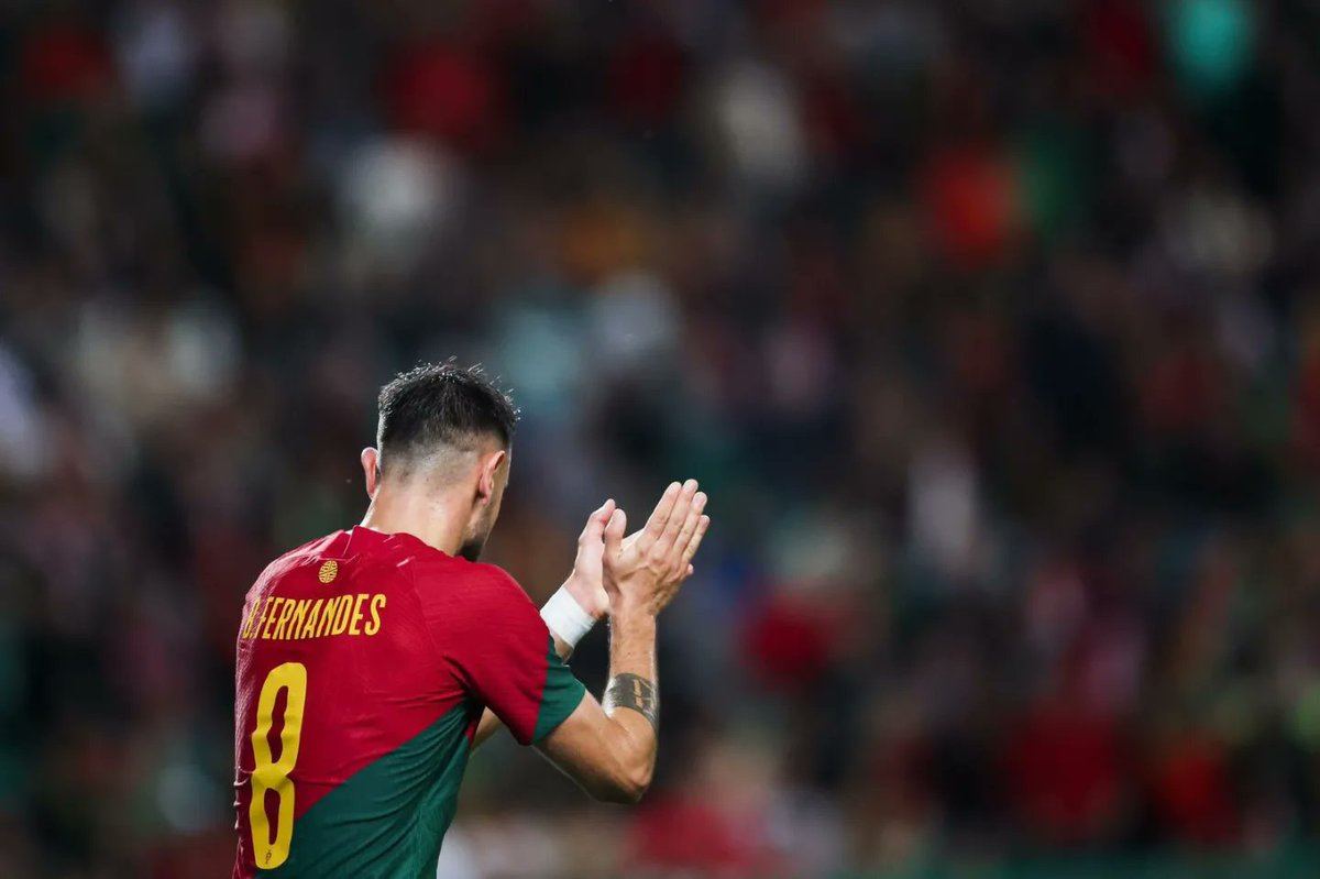 man_utd_views's tweet photo. Bruno Fernandes warmed up for the World Cup by scoring a couple of goals in Portugal's win over Nigeria. 🇵🇹 #MUFC #GGMU #ManUtd #Portugal https://t.co/tbFkeZnz3r
