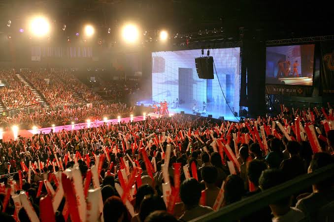 chinnieruby's tweet photo. ฮ่องกงฮอลเล็ก VIP บัตรนั่งไม่เยอะ เป็น VIP ที่แท้จริง ส่วนบัตรชั้น 1 ก็ใกล้มากนะคะ โซน Block A B เห็นชัดเลย 👍🏻 https://t.co/faqtQUzCaa