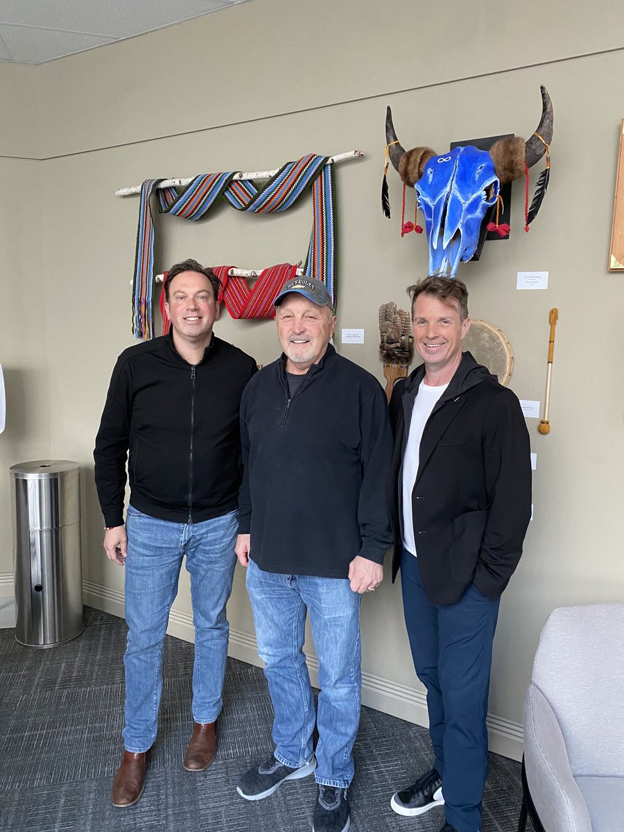 ScottatRandom's tweet image. Great conversation with ⁦@FriedgeHNIC⁩ , ⁦@JeffMarek⁩ and Bryan Trottier about his memoir All Roads Home.
Coming soon.