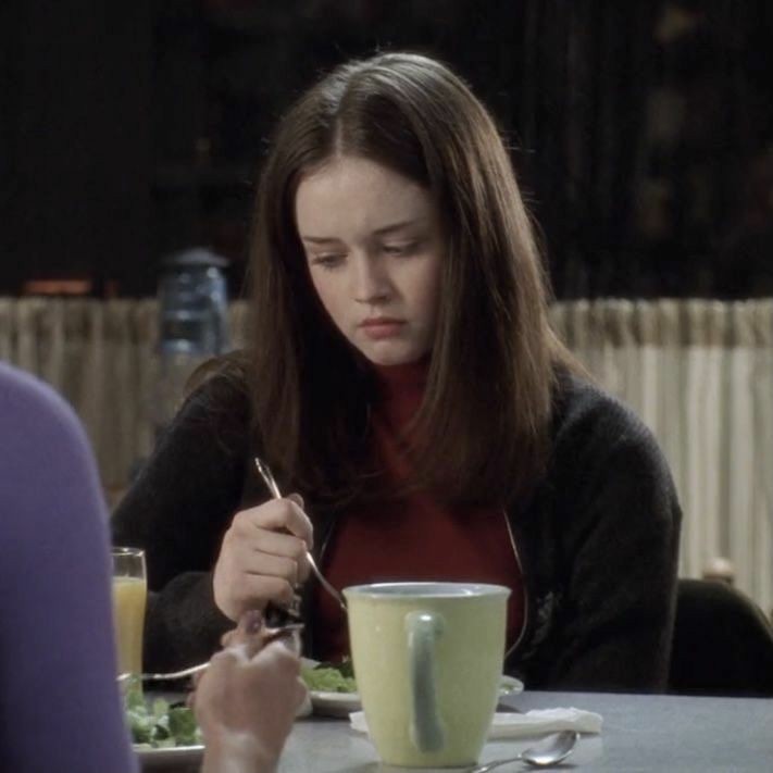 `` ไฮ อรุณสวัสดิ์ `` เสียงหวานของสาวน้อยเอ่ยทักทาย แต่ดูท่าเช้านี้จะไม่ใช่วันที่ดีสำหรับเธอเท่าไหร่เลย