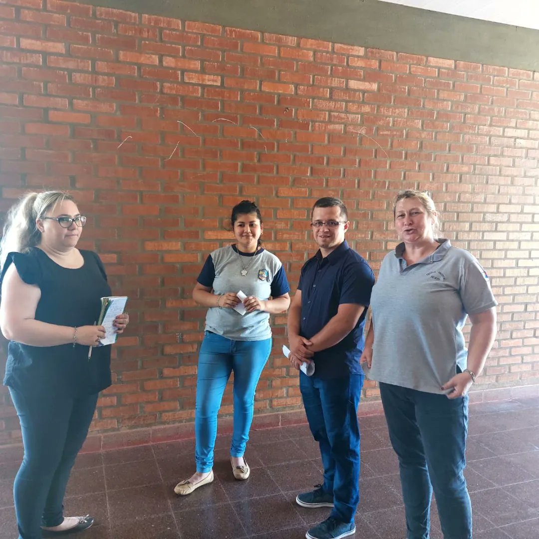 SAdoremis's tweet photo. 💬 Esta tarde recorrimos distintas #InstitucionesEducativas de la provincia: 

- NENI nº 2007
- NENI nº 2044
- Escuela nº 827
- Escuela nº 527
- Escuela nº 205
- Escuela nº 871 https://t.co/kMTz5XQ1rV