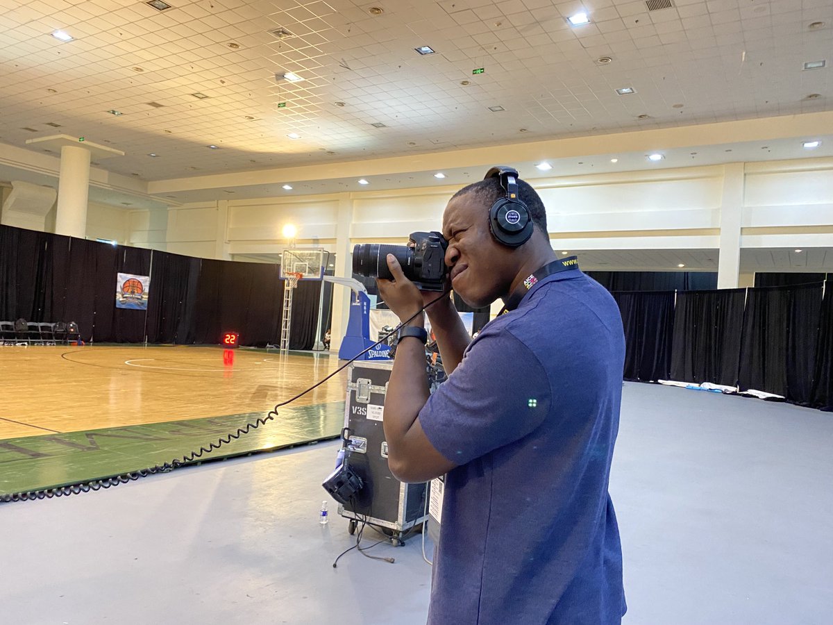 EdwardGRobinso9's tweet photo. Morgan State graduate student Osaretin Iyare enrolled in SGJC for a challenge. This week he landed in Montego Bay Jamaica to cover the New Jersey Mike’s Jamaica Classic Tournament. Tonight he’s on deadline after spending the day covering Morgan’s men’s team. He’s been challenged. https://t.co/pQrZFdIpL4