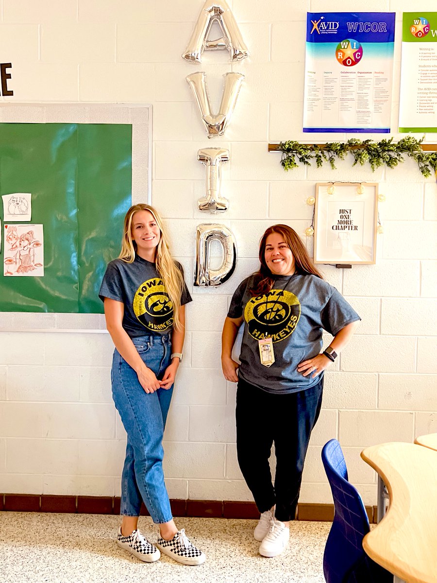 JMGUZ78's tweet photo. Everyday these ladies inspire me and I couldn’t be more thankful for each of them ❤️#thankfulshark @PrincipalShark @SalemSharkTank https://t.co/gWmm0NUWRc