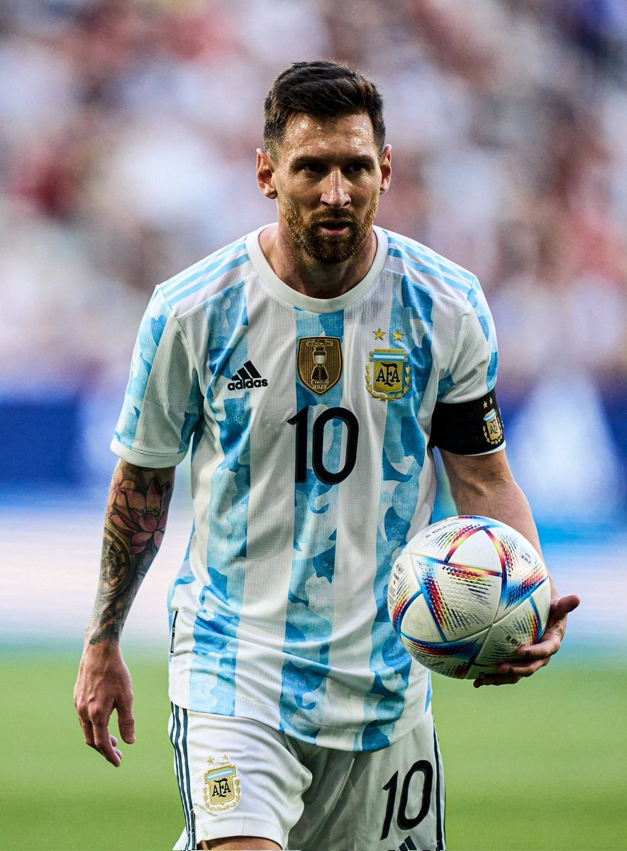 Ojalá que en exactamente un mes, este tipo sea la persona más feliz del mundo.