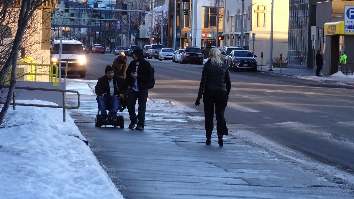 Penalosa_G's tweet photo. @tisalaska @BirdingByBike @drvolland @AmandakMoser @AK_Urban_1 @Constant4Alaska I am always ready to go back to Alaska and everywhere, if I can contribute through keynotes, master classes, on-site walks, sessions with decision makers, advocates, planners, public health, mobility, to create #CitiesForEveryone, equitable &amp; sustainable. https://t.co/kgIkey9J1K https://t.co/kazpNdOGM4