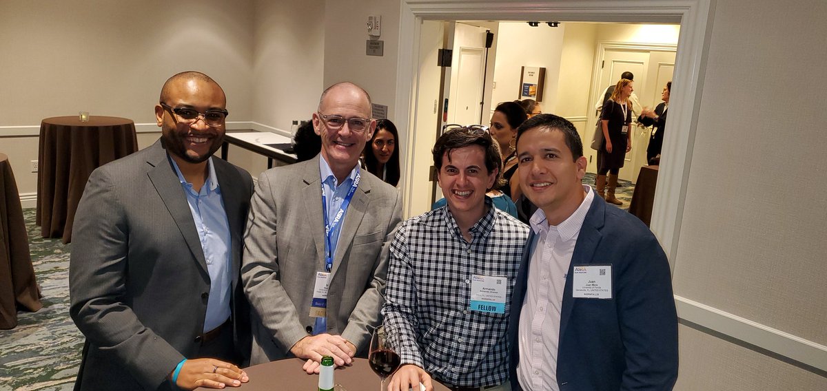 DElmofty's tweet photo. Amazing dinner with amazing colleagues at Diversity and Inclusion Event #WRAPMSIG at #ASRAFALL22  @ASRA_Society @megrosenblatt @nelkassabany @ShaliniShahMD @SLKoppMD @nwarnerMD @AmyPearsonMD @MagdaAnitescuMD @dr_tinadoshi @NarouzeMD https://t.co/cyrT1FBkte