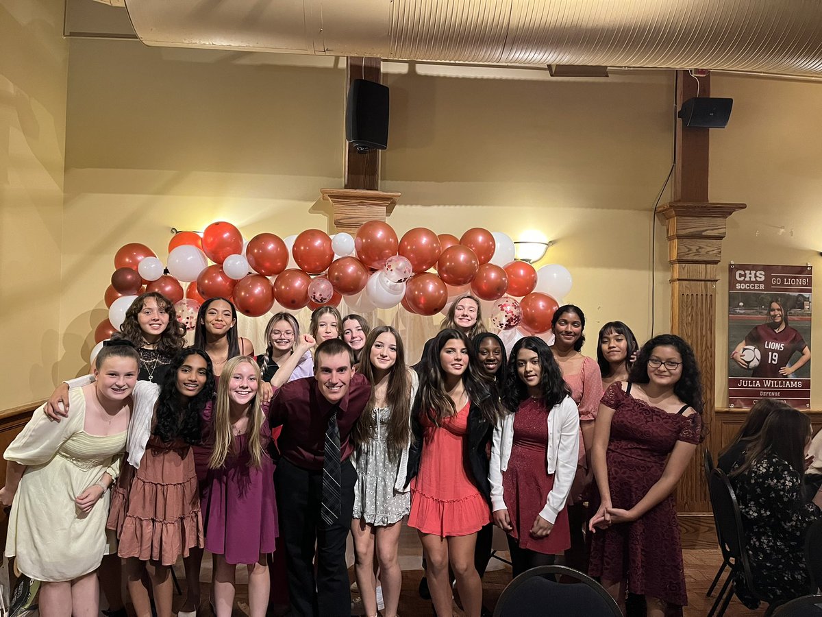CHS_LionsSoccer's tweet photo. Great banquet, great season, and some great groups of girls💛 @_LionsAthletics https://t.co/Z1Lrwy2ICz