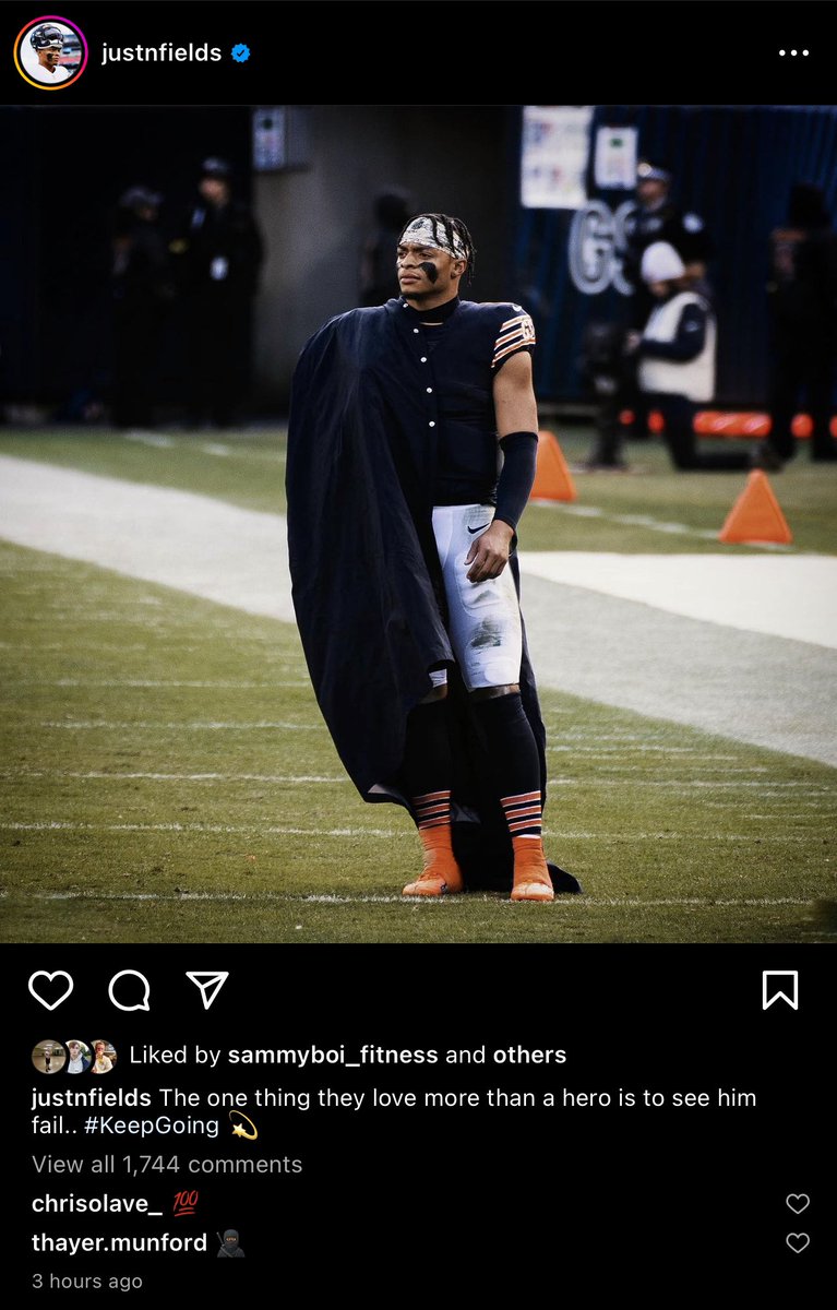 davebftv's tweet photo. Justin Fields latest IG post. https://t.co/z9hjX4uV5D