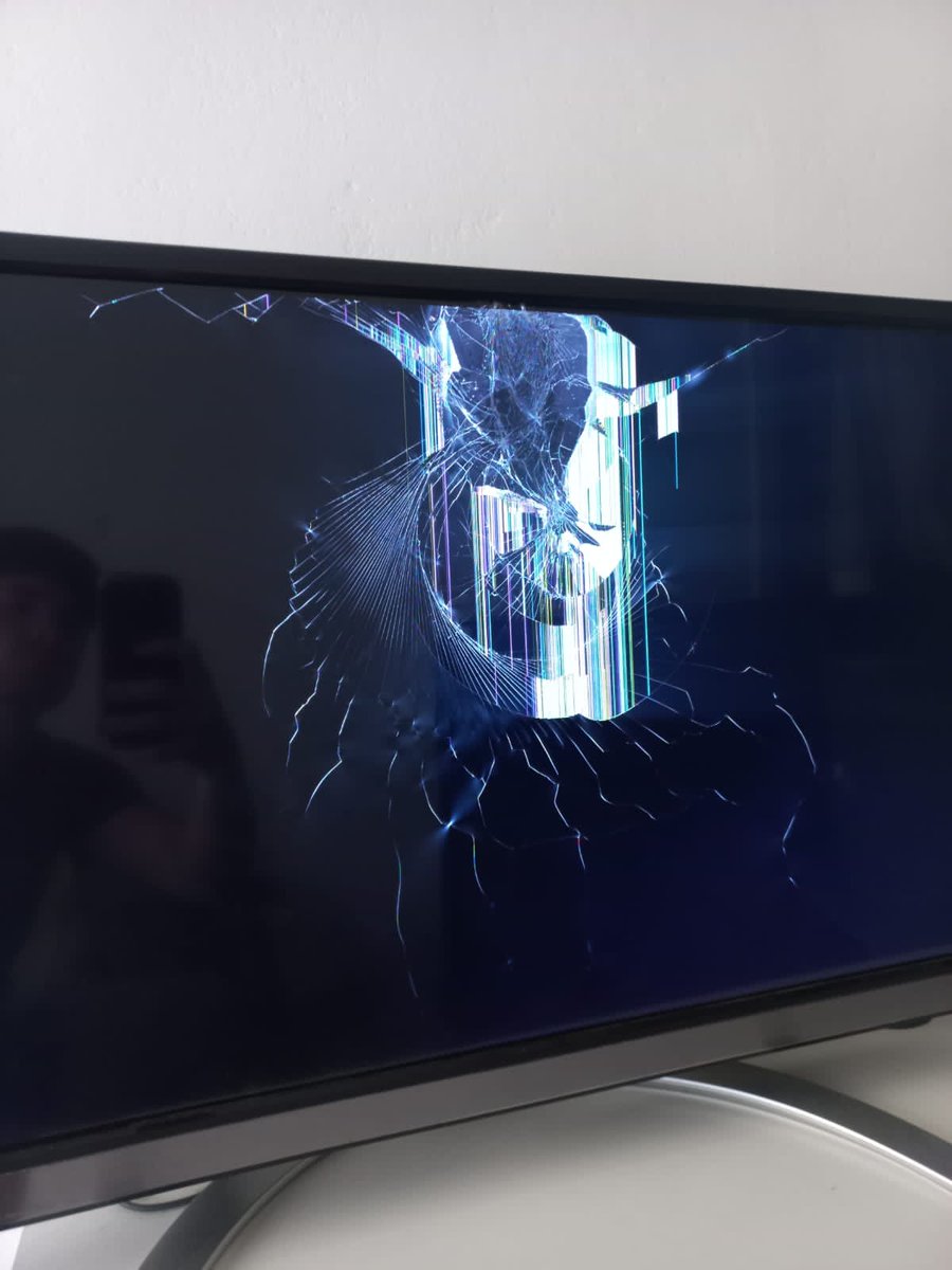 Bueno viendo que uno de los dfc agarro la pala y el otro dejo así la tele por un partido de rivals buscamos DFC y Mí/Md para <a href="/CASTeSports/">San Telmo eSports</a> . Se agradece RT 👍🏻