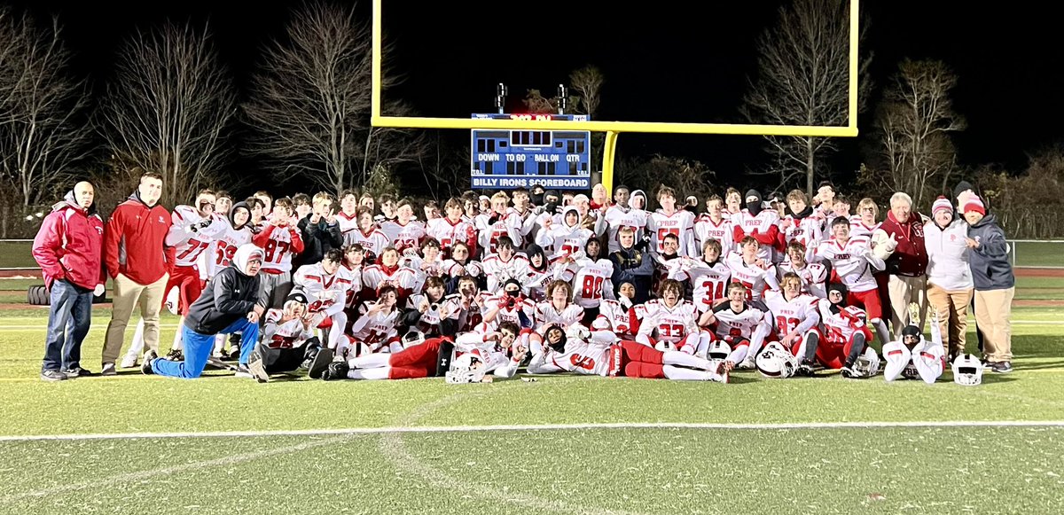 With a 32-6 win over West Haven, the freshman squad complete an undefeated season!! Big congrats to Coach Kery and staff, and especially to these young men‼️‼️ #HailFairfield