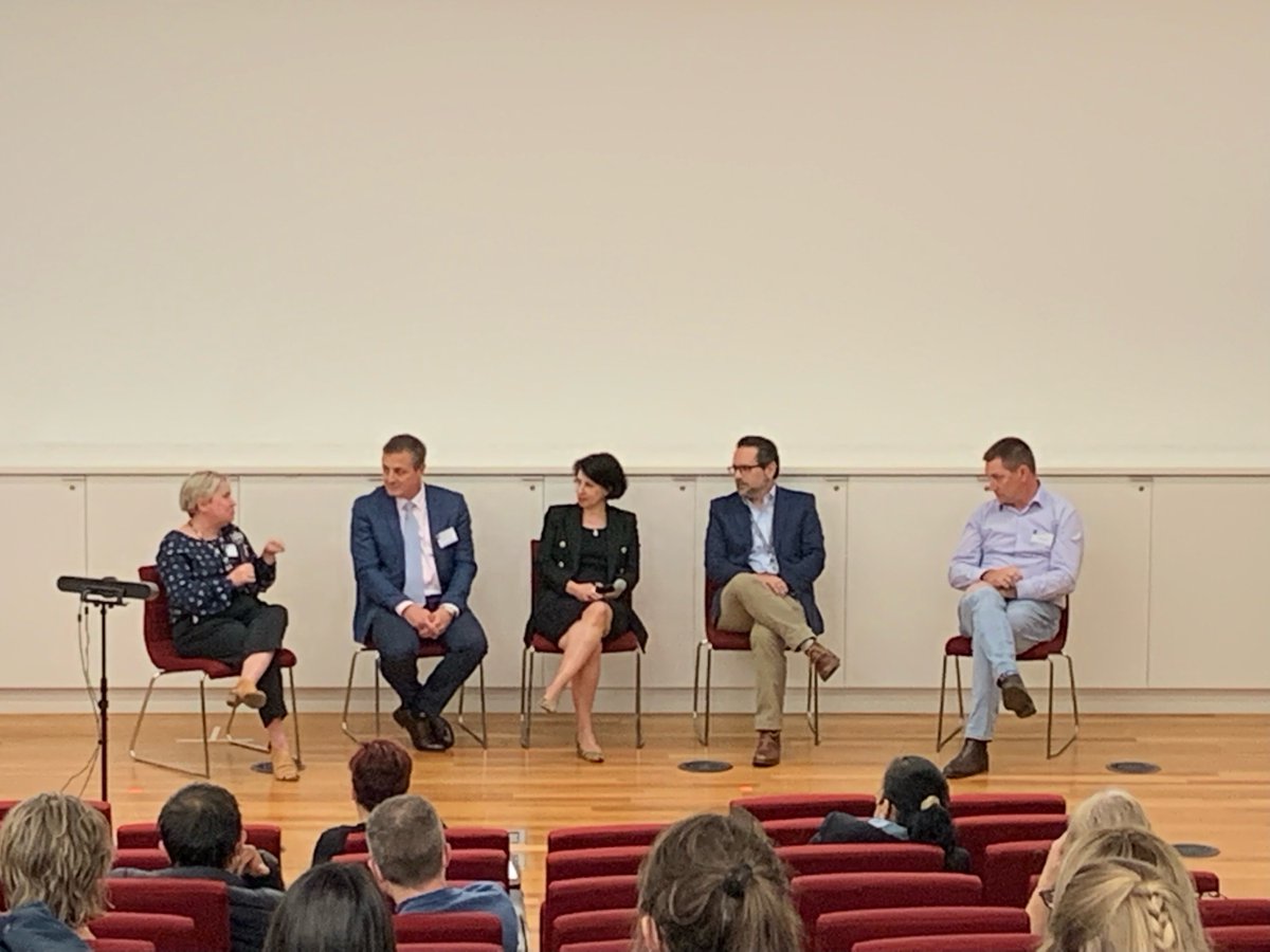 Thanks to our lovely panellists for this morning's discussion about the promises of digital health and future directions for AMS initiatives! Great to see our attendees both in-person at the Doherty and online. Look forward to this afternoon's presentations.