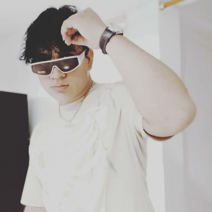 I LOVE THE COLOR RED WINE 💢💯 https://t.co/jqNpsZN3q8<a href="/tag/colombia"class="tags"><span>#colombia</span></a>