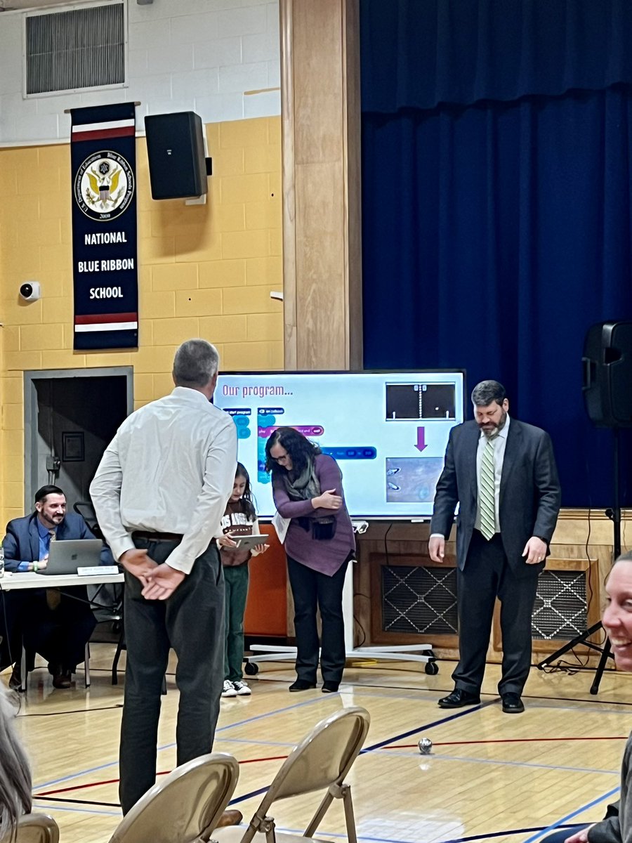 esheevers's tweet photo. @stephieberl and a fabulous team of students from Hamagrael Elementary showed off the game of pong that they programmed with the @SpheroEdu robots to the @BethlehemCSD BOE this week! https://t.co/mEyjnoEQ3s