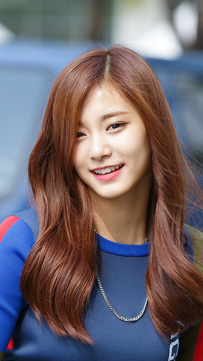 YourDailyTWICE's tweet photo. Your daily dose of TWICE. @JYPETWICE #TwiceADay #Scheduled #TWICE #트와이스 #TWICEPics #Pics https://t.co/n1LLOLPMBu