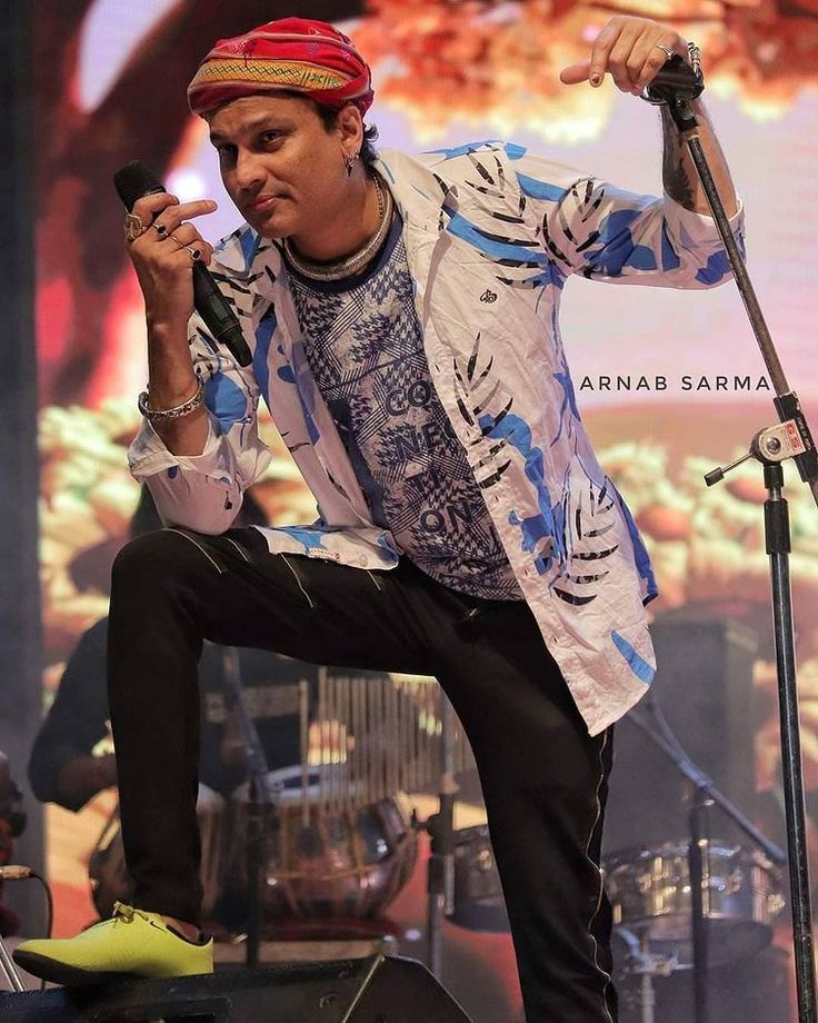 HAPPY BIRTHDAY ZUBEEN GARG (GOLDI) DA. L  VE U. 
