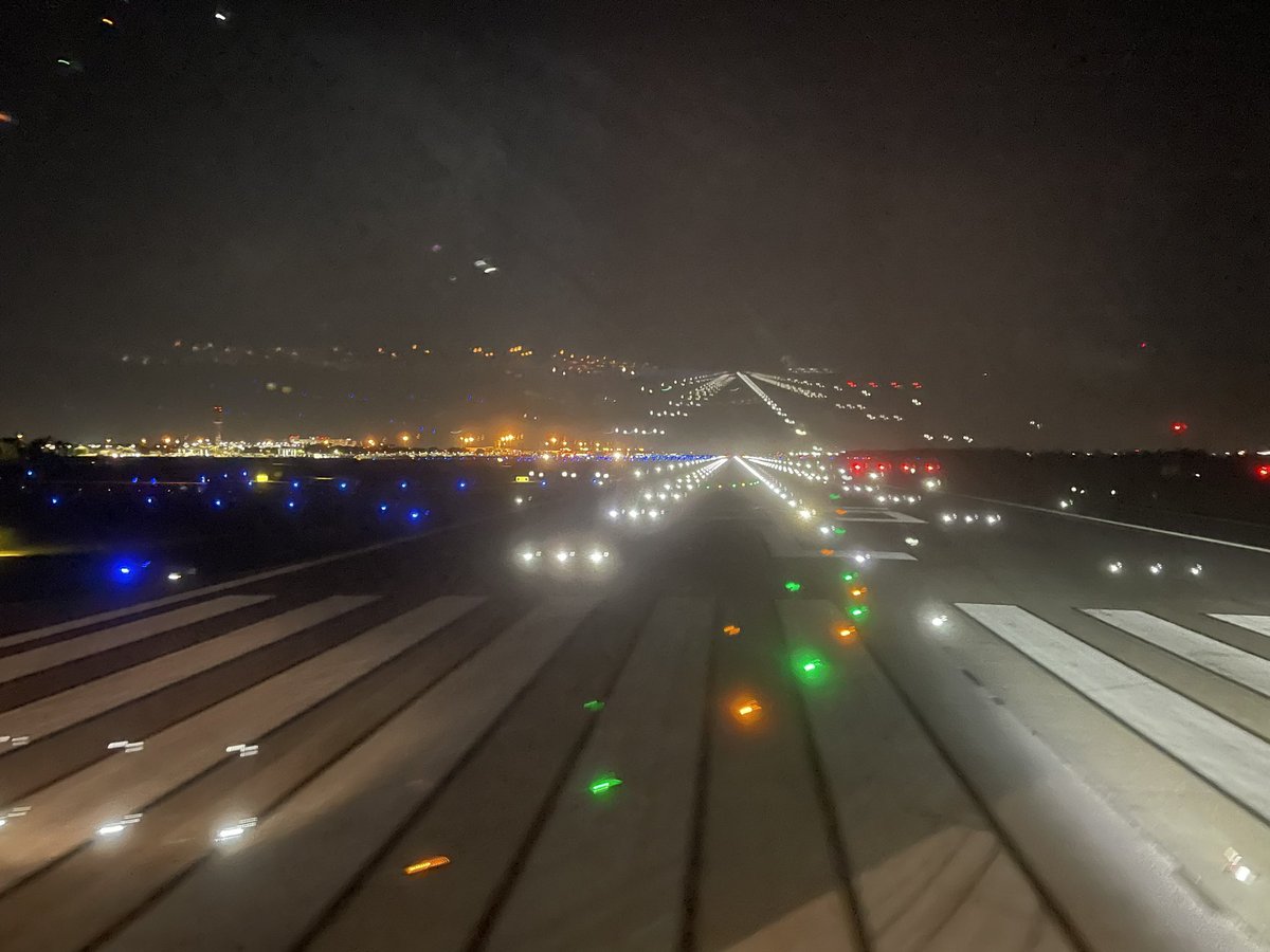 MatthewMPolka's tweet photo. #NightFlight @MCO to @CLTAirport #35L #Aviation #AVGeek #UPInTheAir 🛫 https://t.co/Dldken2sn3