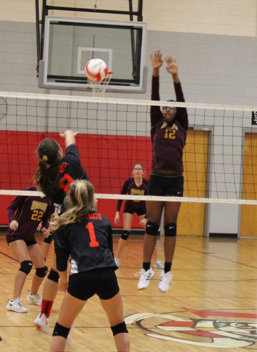 BrookBratt08's tweet photo. Not the ending I wanted but we fought hard. Fell in 5 sets to a good East team. #Blessed #BumpSetSpike #BlockDatShot @TJCAAthletics @TwittyTown3 @TwittyCoach @dakota_twitty https://t.co/QTpBV8KR3D
